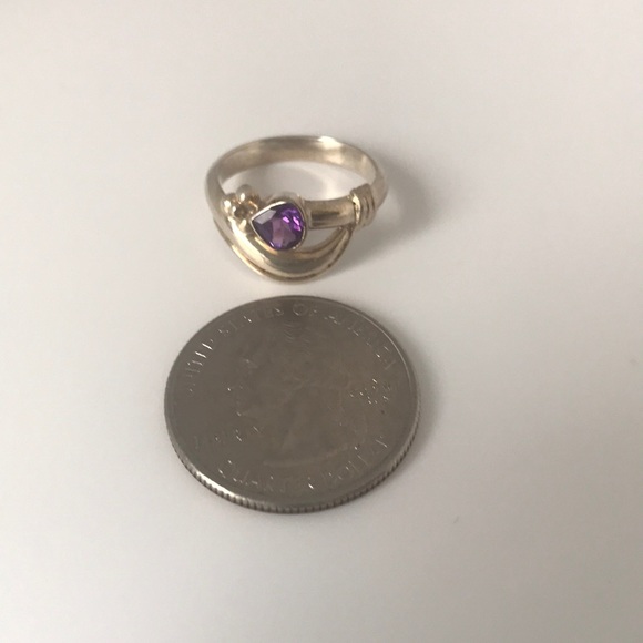 Sterling Silver & Amethyst Ring - Picture 7 of 7